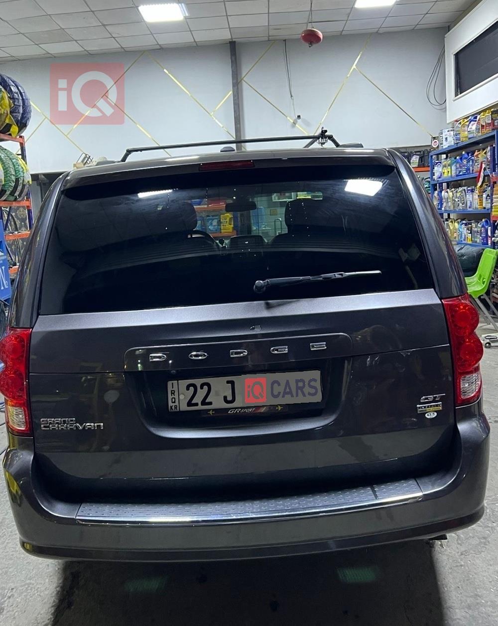 دودج جراند كارافان